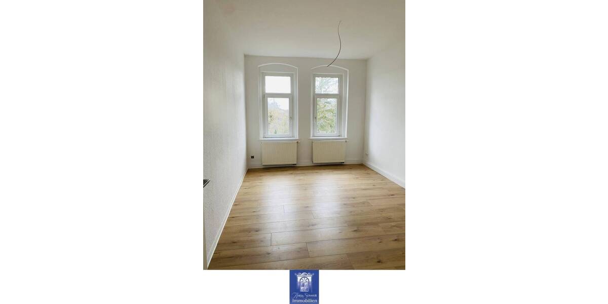 Etagenwohnung Hartha - 3 Zimmer, 72 m&sup2;, 404&euro; | Angebot:26161480