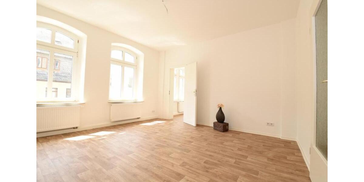 Erdgeschoßwohnung Hohenstein-Ernstthal Ernstthal - 3 Zimmer, 53 m&sup2;, 337&euro; | Angebot:24199360