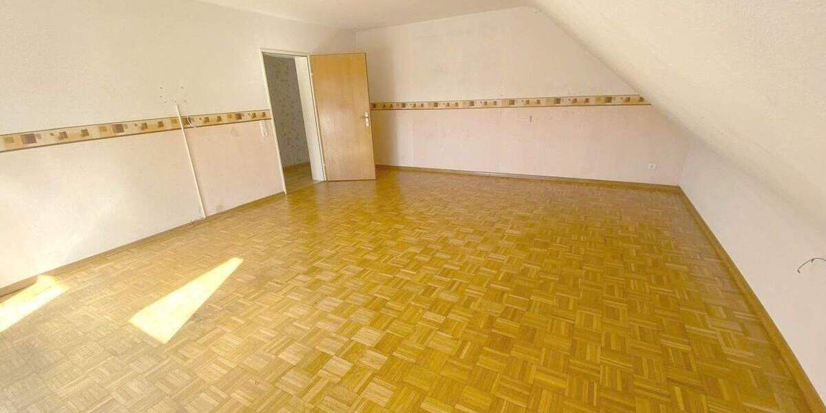 Etagenwohnung Trier / Ehrang Ehrang - 4 Zimmer, 125 m&sup2;, 980&euro; | Angebot:25740923
