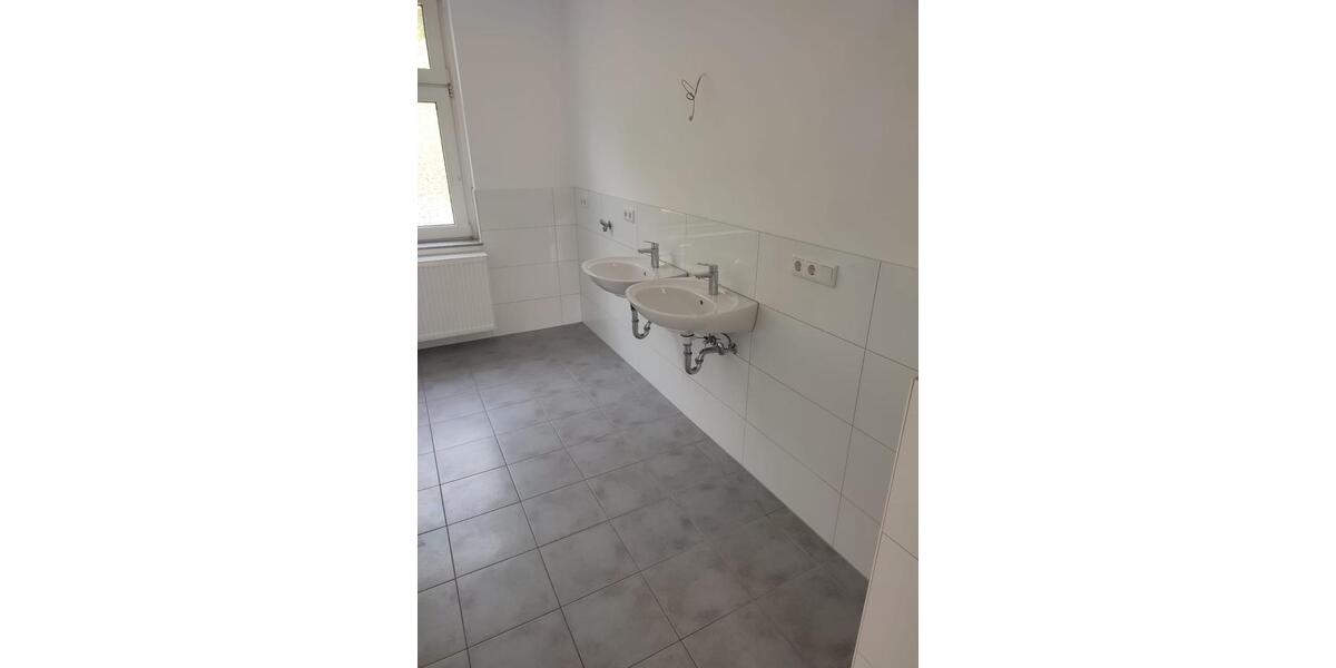 Etagenwohnung Hagen Hagen-Mitte - 2 Zimmer, 72 m&sup2;, 480&euro; | Angebot:26238316
