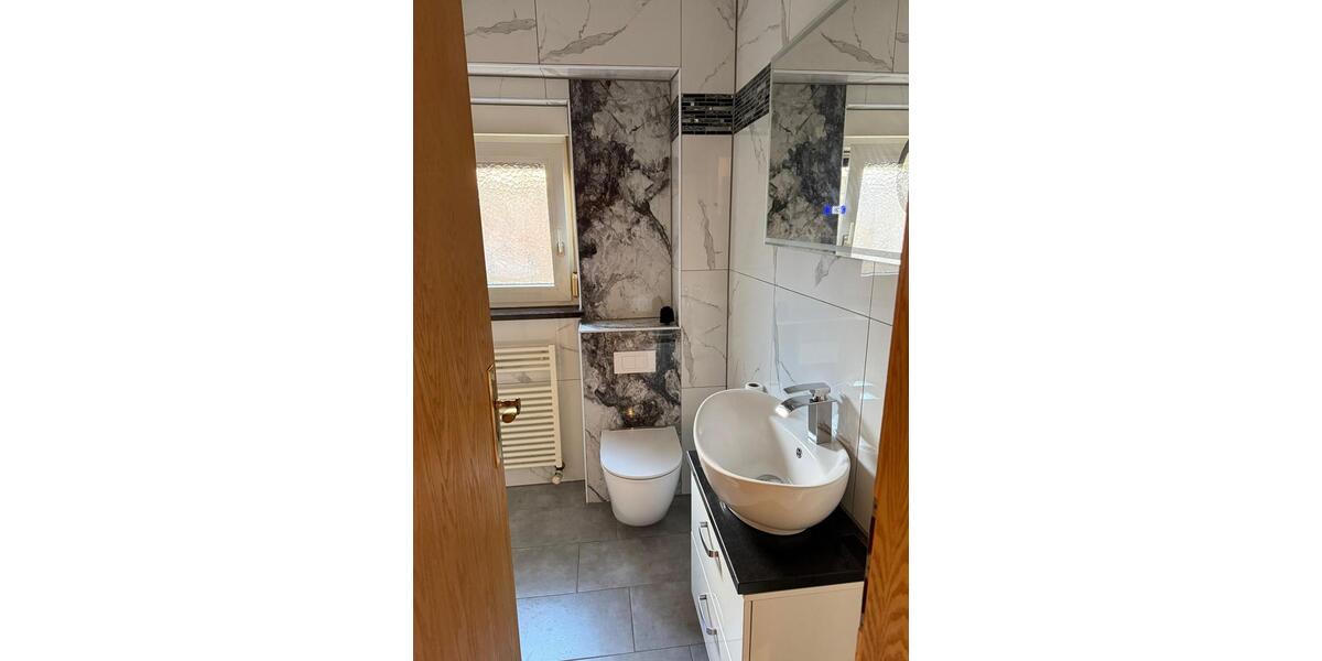 Doppelhaushälfte Alsdorf - 6 Zimmer, 180 m&sup2;, 1.550&euro; | Angebot:26241547