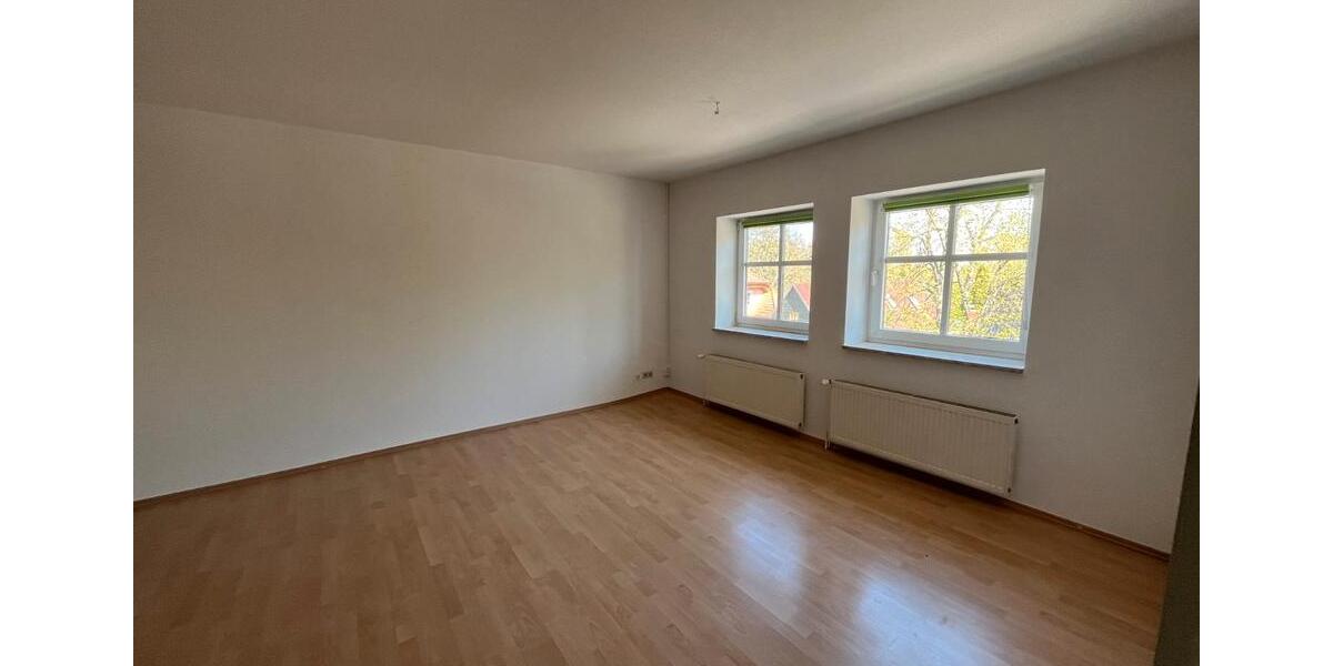 Etagenwohnung Staßfurt - 1 Zimmer, 47 m&sup2;, 260&euro; | Angebot:26286186