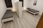 Wohnen auf Zeit Meerane - 5 Zimmer, 112 m&sup2;, 350&euro; | Angebot:26461796