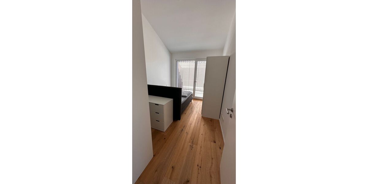 Helle 2-Zimmer-Dachterrassenwohnung - Nachmieter gesucht - 2- Germering | Angebot:26832024