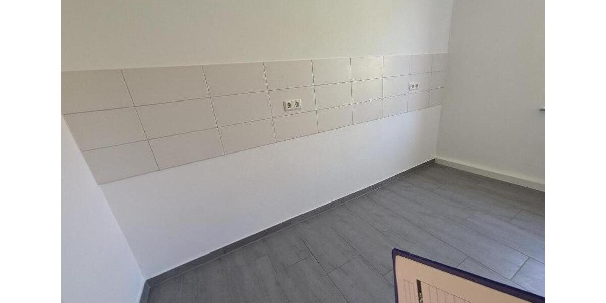 Etagenwohnung Colditz - 3 Zimmer, 69 m&sup2;, 350&euro; | Angebot:25447496