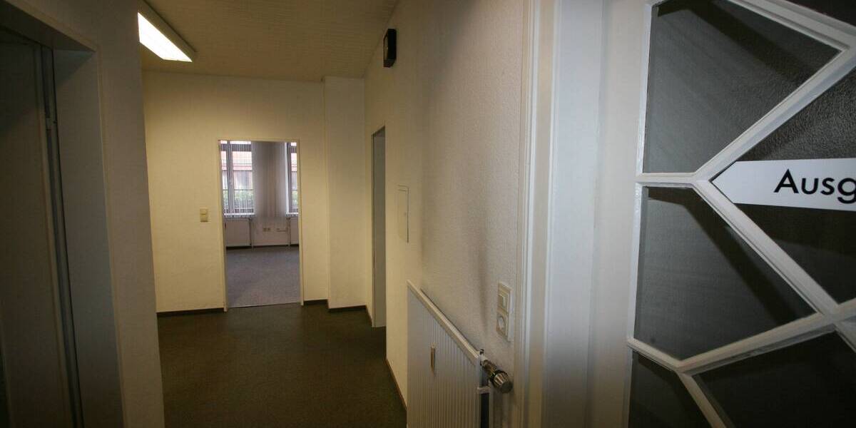 Gewerbeobjekt Scheeßel - 4 Zimmer, 116 m&sup2;, 850&euro; | Angebot:25771485