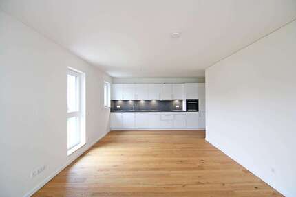 Wohnung zum Mieten in Königs Wusterhausen 1.279 € 89.55 m² 3 zimmer