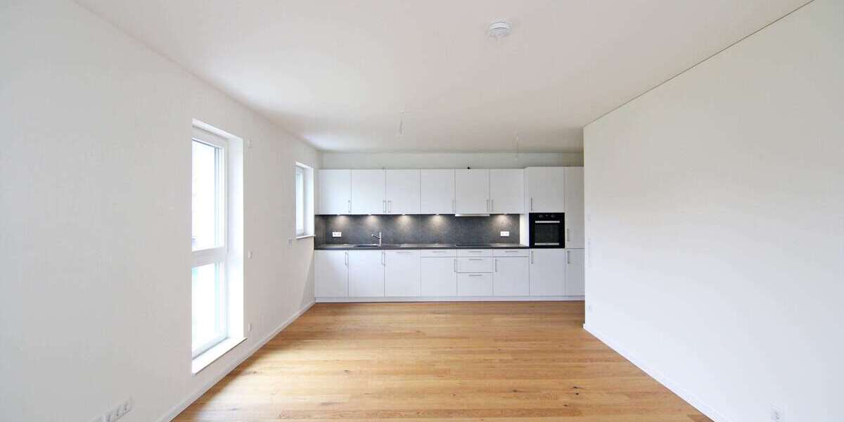 Wohnung zum Mieten in Königs Wusterhausen 1.279 € 89.55 m² 3 zimmer