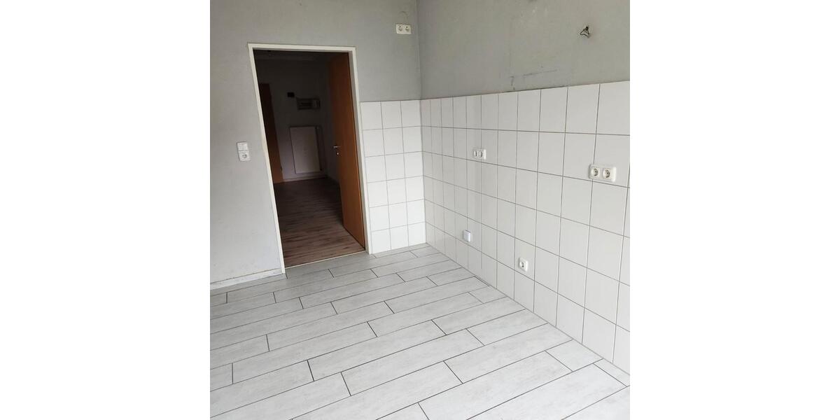 Etagenwohnung Mömbris - 4 Zimmer, 94 m&sup2;, 725&euro; | Angebot:26579879