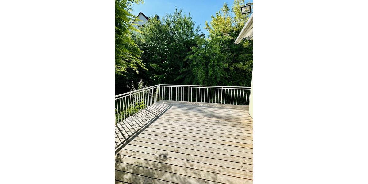 Doppelhaushälfte Bad Homburg vor der Höhe Gonzenheim - 3.5 Zimmer, 150 m&sup2;, 2.600&euro; | Angebot:26144498