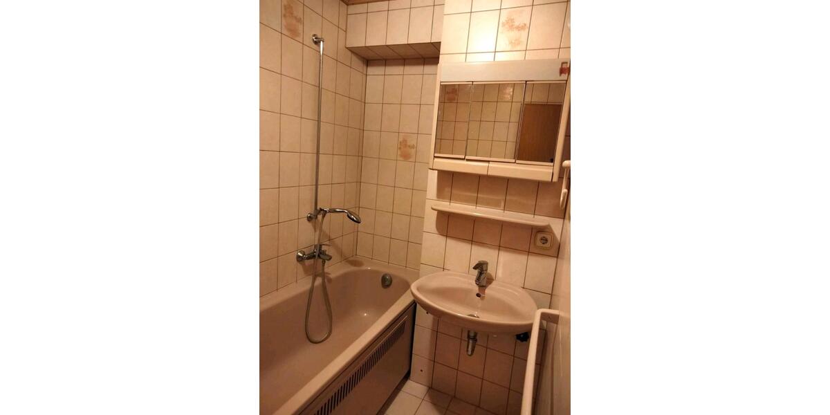 Etagenwohnung Oberkochen - 3 Zimmer, 77 m&sup2;, 1.100&euro; | Angebot:26247557