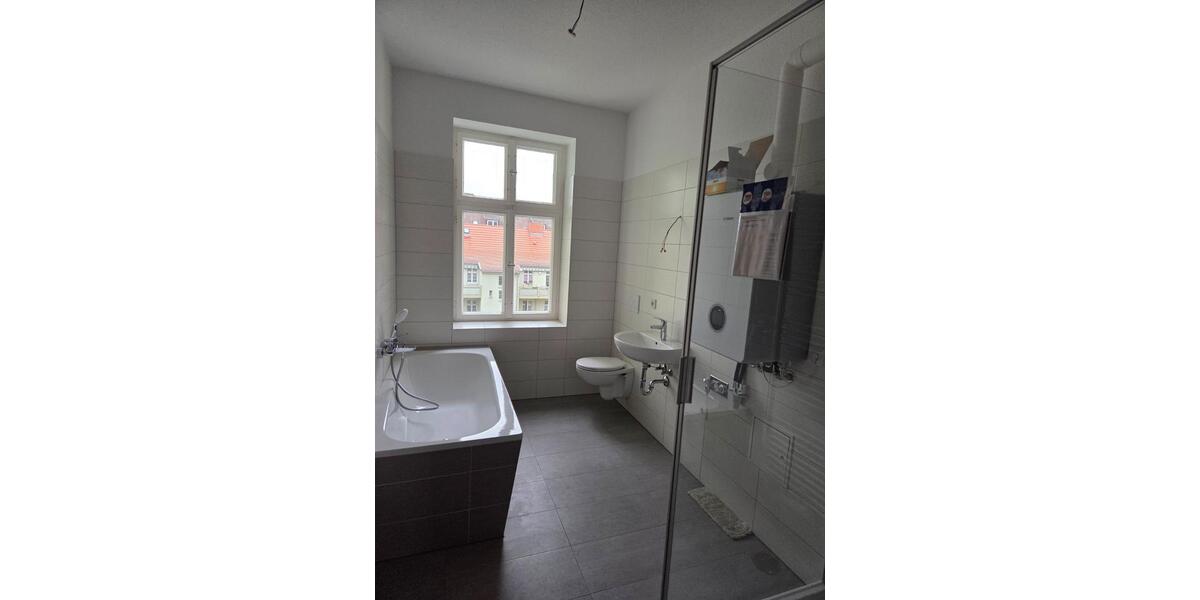 Etagenwohnung Frankfurt (Oder) Beresinchen - 4 Zimmer, 84 m&sup2;, 588&euro; | Angebot:24692730