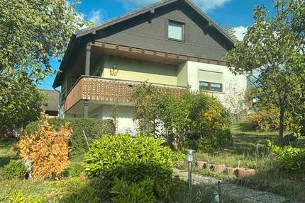 Haus Battenberg (Eder) - 5 Zimmer, 130 m&sup2;, 1.000&euro; | Angebot:27618264