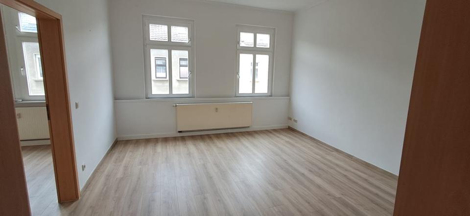 Etagenwohnung Wurzen - 4 Zimmer, 90 m&sup2;, 600&euro; | Angebot:26490308