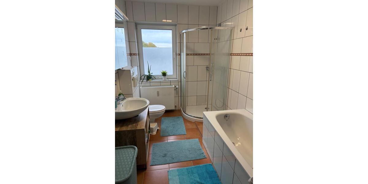 Erdgeschoßwohnung Bebra - 5 Zimmer, 120 m&sup2;, 1.000&euro; | Angebot:24837058