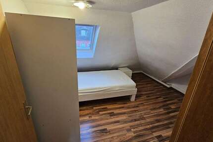 Zimmer Essen Frohnhausen - 4 Zimmer, 475&euro; | Angebot:27032120