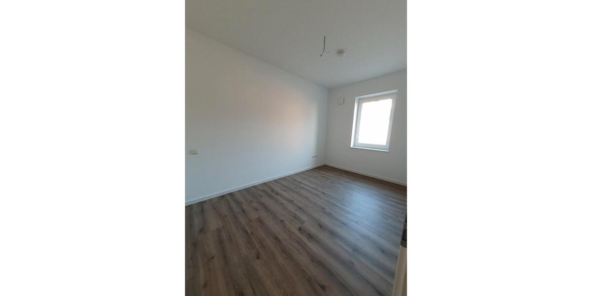 Erdgeschoßwohnung Wanna - 3 Zimmer, 75 m&sup2;, 860&euro; | Angebot:26579205