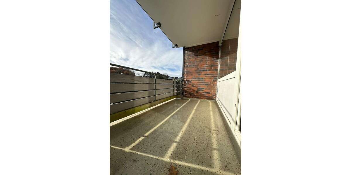 Wohnung zum Mieten in Wuppertal 635 € 70.6 m² 3 zimmer