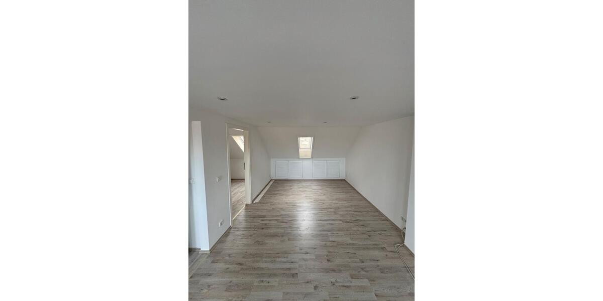 Etagenwohnung Hamm Heessen - 5 Zimmer, 120 m&sup2;, 1.400&euro; | Angebot:24385521