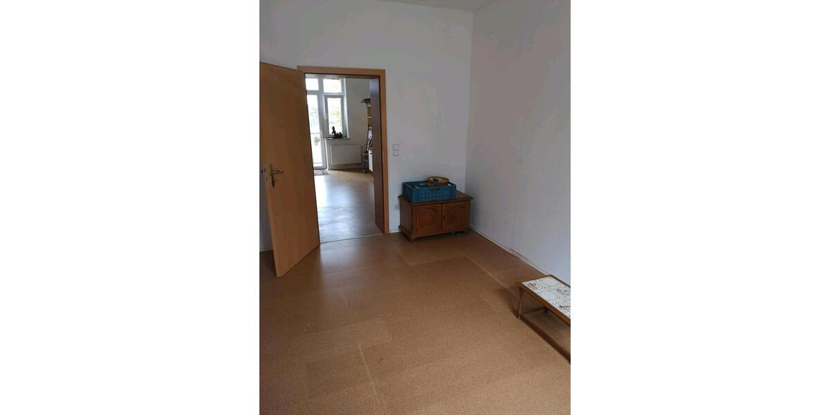 Etagenwohnung Solingen Burg - 4 Zimmer, 930&euro; | Angebot:23477152