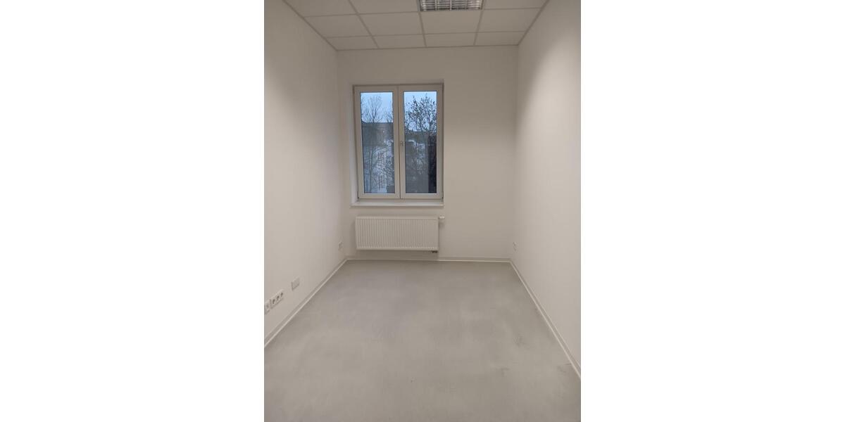 Gewerbeobjekt Freital - 800&euro; | Angebot:24423438