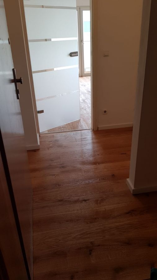 2-Zimmer-Wohnung (mit Wintergarten und Tiefgaragenstellplatz)
