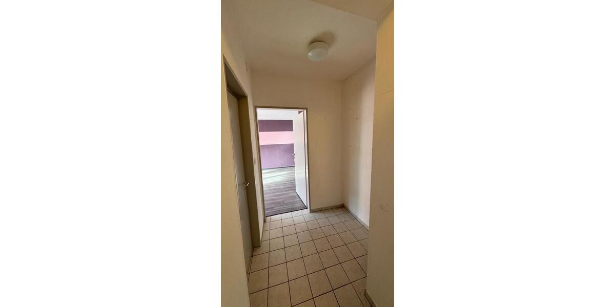 Etagenwohnung Kaiserslautern - 2 Zimmer, 52 m&sup2;, 750&euro; | Angebot:26536474