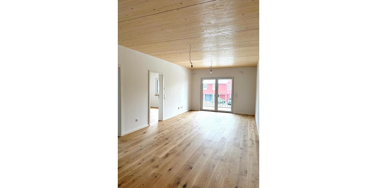 Etagenwohnung Burgbernheim - 2.5 Zimmer, 62 m&sup2;, 810&euro; | Angebot:25989087