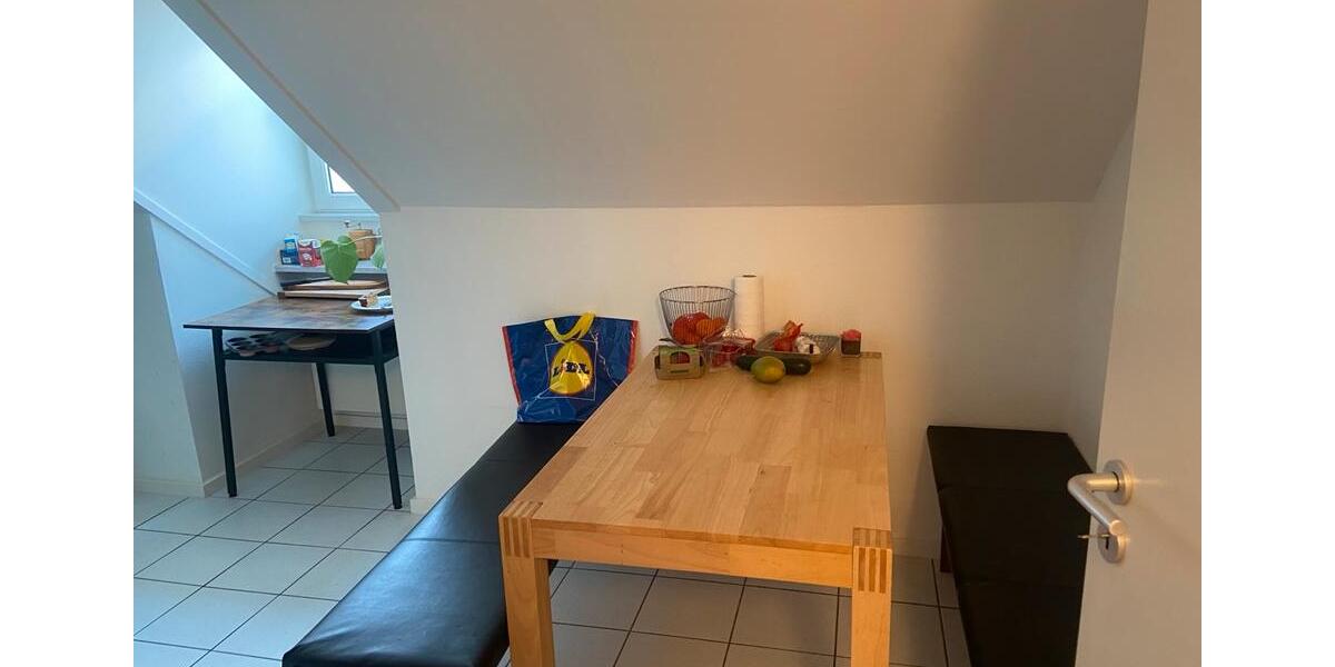 Dachgeschoßwohnung Kumhausen - 1 Zimmer, 18 m&sup2;, 430&euro; | Angebot:26070195