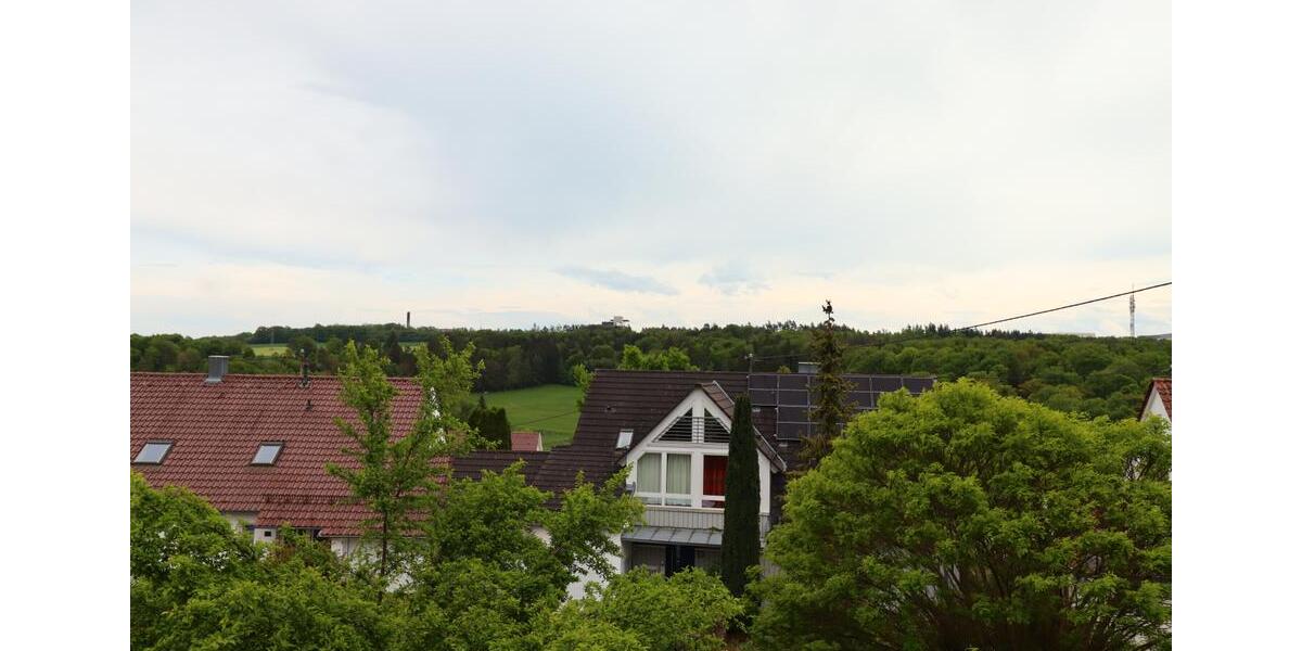 Etagenwohnung Ulm Söflingen - 3 Zimmer, 84 m&sup2;, 1.200&euro; | Angebot:26580018