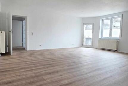 Wohnung Bornheim - 2 Zimmer, 88 m&sup2;, 1.095&euro; | Angebot:26060431