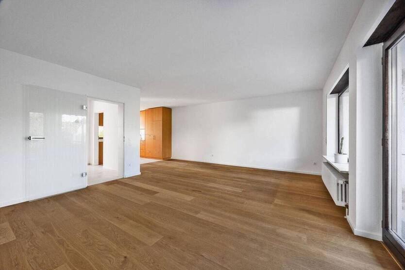 Modernes Reihenhaus mit Sauna & großem Garten in München 8 zimmer