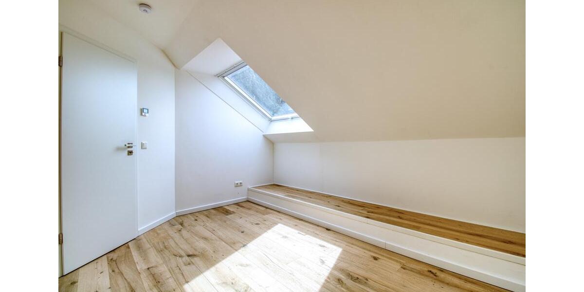 Erdgeschoßwohnung Wetter (Ruhr) - 5 Zimmer, 140 m&sup2;, 2.125&euro; | Angebot:23012348