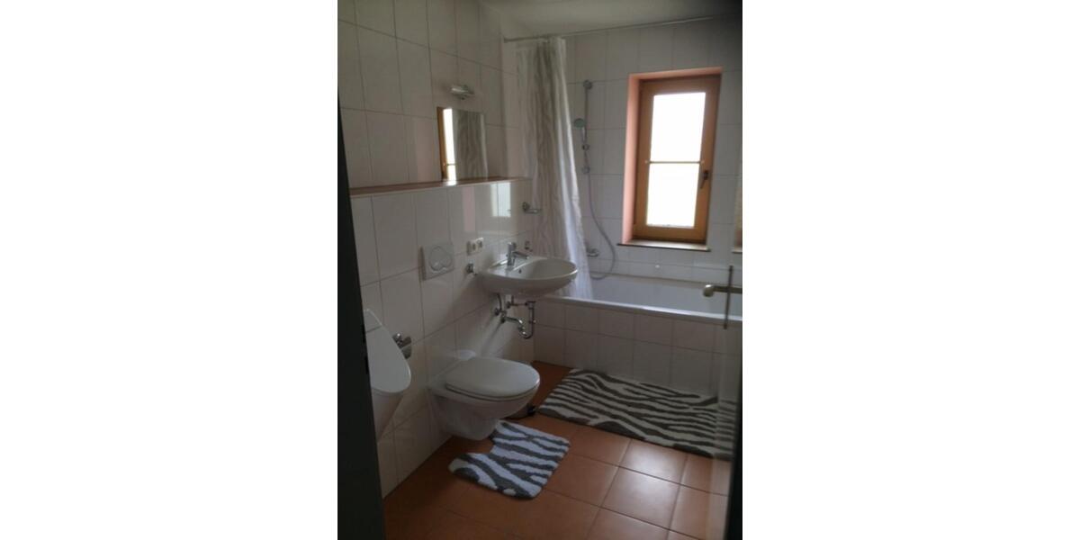 Wohnen auf Zeit Gerolsbach - 1 Zimmer, 12 m&sup2;, 270&euro; | Angebot:24684047