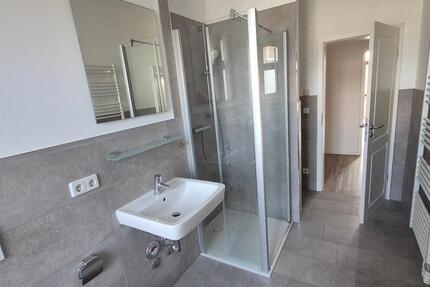 Wohnung Pirna - 3 Zimmer, 78 m&sup2;, 680&euro; | Angebot:25989834