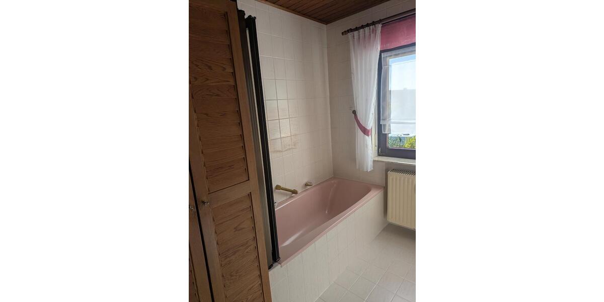 Etagenwohnung Eichenzell - 3 Zimmer, 115 m&sup2;, 825&euro; | Angebot:26604151