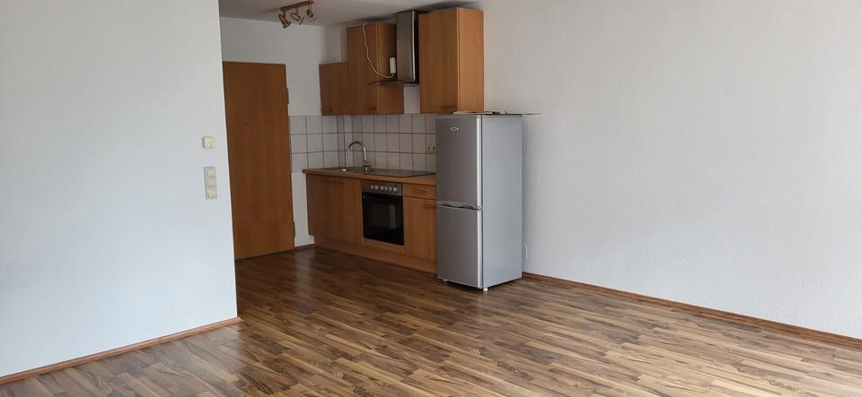 Etagenwohnung Trossingen - 1 Zimmer, 34 m&sup2;, 480&euro; | Angebot:26681894