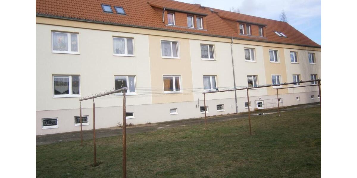 Erdgeschoßwohnung Bad Liebenwerda - 3 Zimmer, 65 m&sup2;, 350&euro; | Angebot:26563434