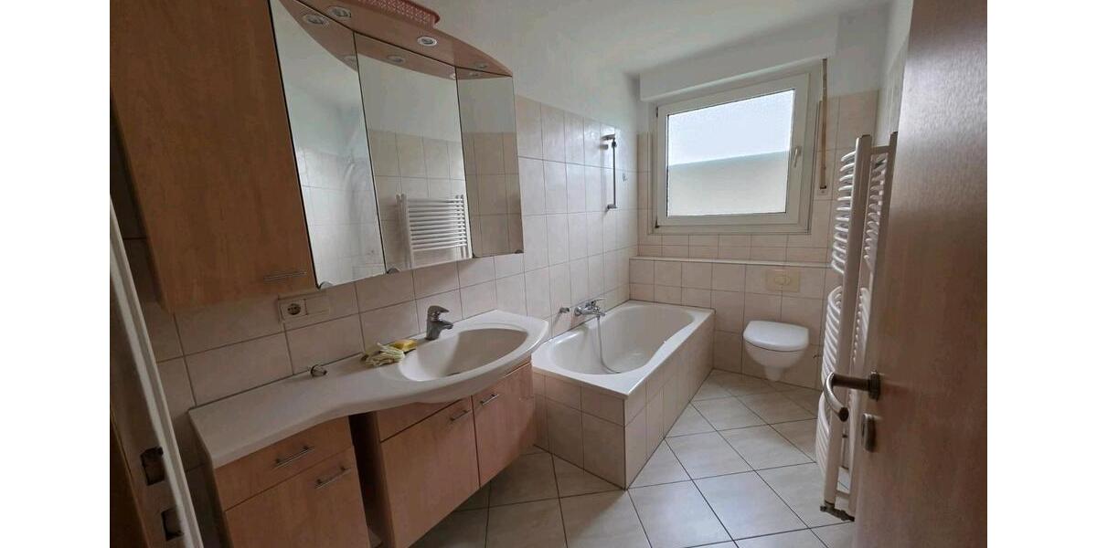 Erdgeschoßwohnung Minden Kuhlenkamp - 3 Zimmer, 73 m&sup2;, 749&euro; | Angebot:24355583