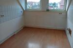 Etagenwohnung Helmstedt - 3 Zimmer, 80 m&sup2;, 350&euro; | Angebot:26061683