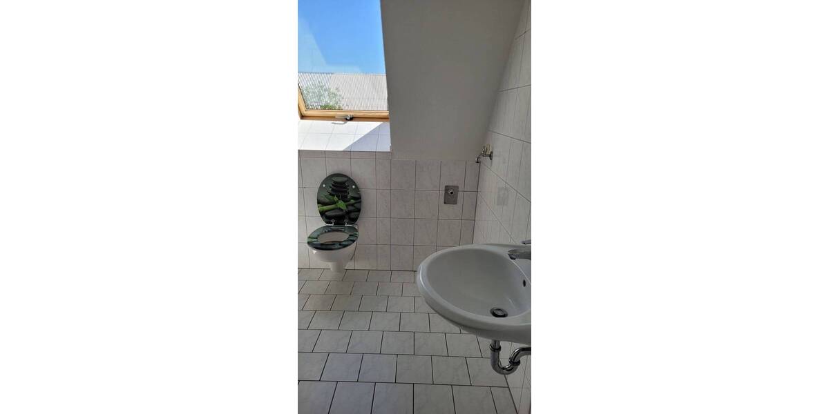 Etagenwohnung Erlau Schweikershain - 4 Zimmer, 70 m&sup2;, 390&euro; | Angebot:25670604