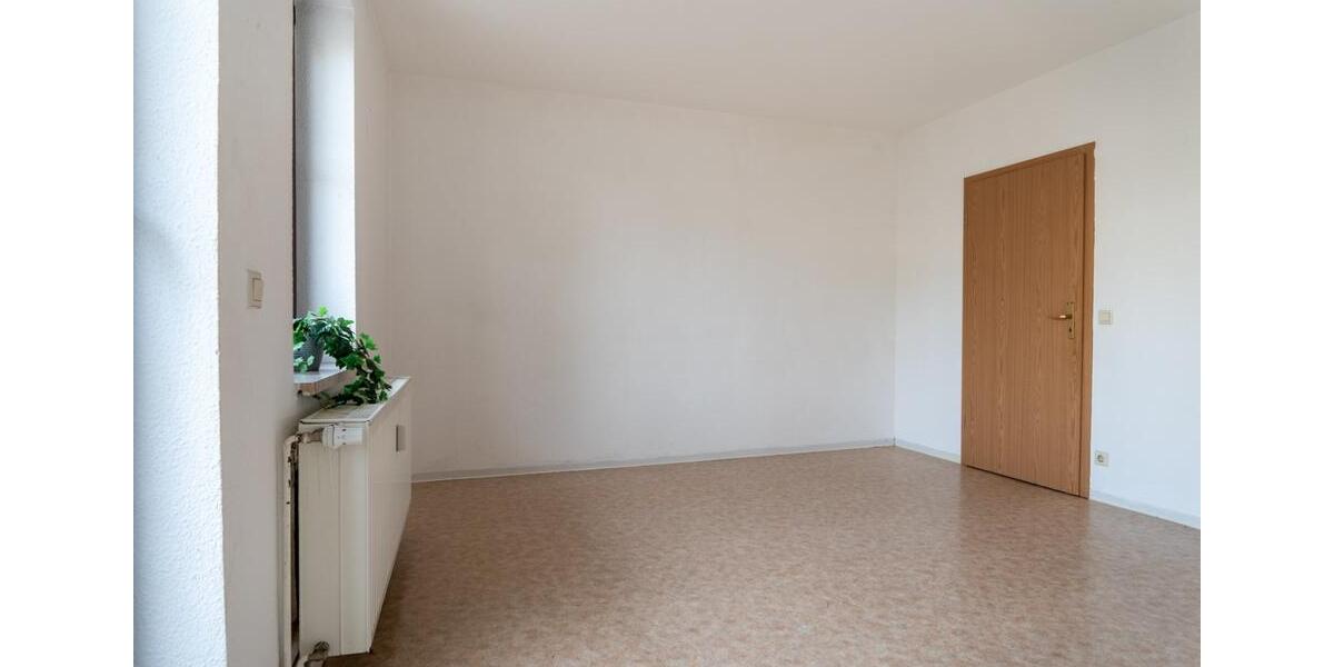 Etagenwohnung Calbe (Saale) - 2 Zimmer, 60 m&sup2;, 400&euro; | Angebot:22457525