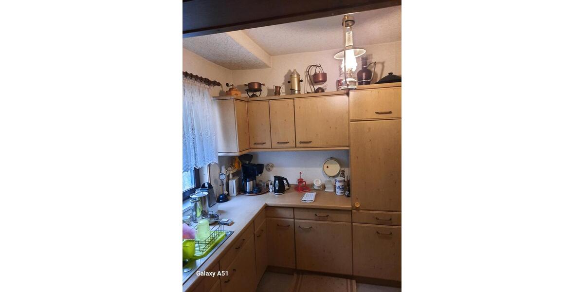 Einfamilienhaus Neuhaus am Rennweg - 6 Zimmer, 100 m&sup2;, 700&euro; | Angebot:26162714