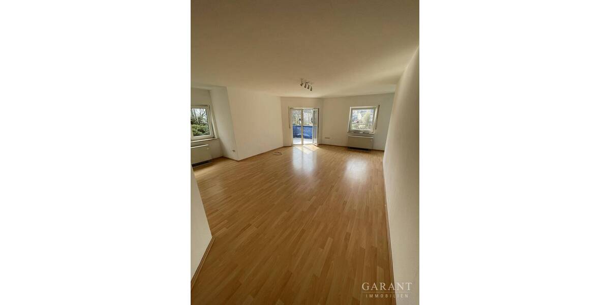 Etagenwohnung Sinsheim Waldangelloch - 3 Zimmer, 94 m&sup2;, 970&euro; | Angebot:26486441