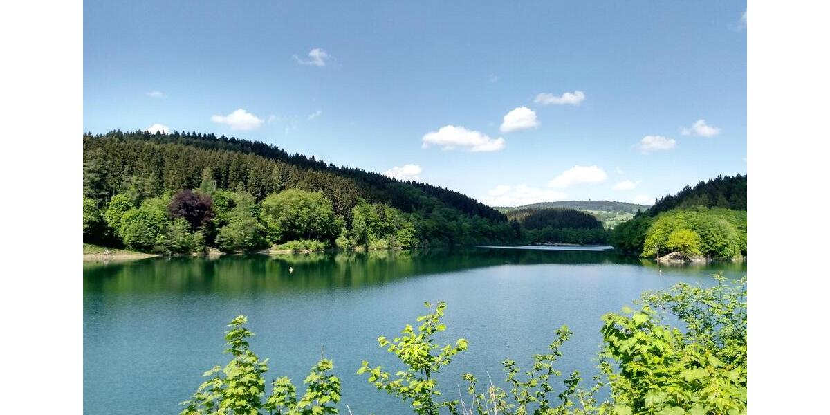 Dachgeschoßwohnung Gummersbach Berstig Süd - 2 Zimmer, 62 m&sup2;, 490&euro; | Angebot:24100583