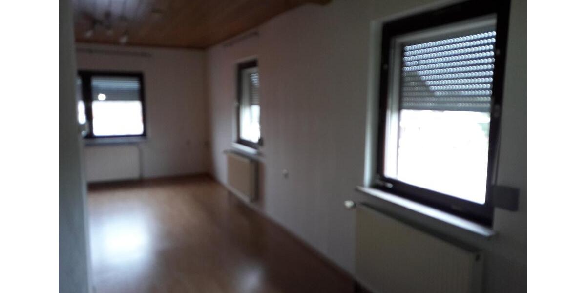 Etagenwohnung Ulmen - 2 Zimmer, 68 m&sup2;, 450&euro; | Angebot:25305849