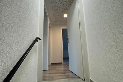 Wohnung Bad Hersfeld - 4 Zimmer, 90 m&sup2;, 1.000&euro; | Angebot:25639132