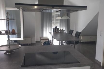 Wohnung Braunfels - 4 Zimmer, 127 m&sup2;, 1.200&euro; | Angebot:24488311