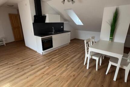 Möblierte DG Wohnung auf Zeit zu vermieten zimmer