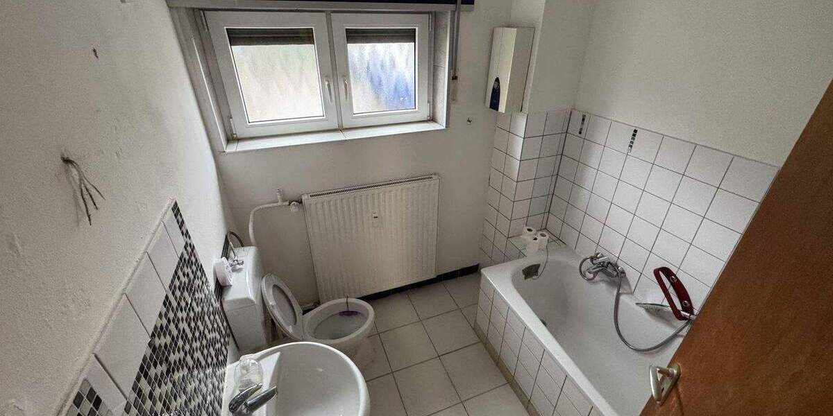 Etagenwohnung Saarbrücken Alt-Saarbrücken - 3 Zimmer, 75 m&sup2;, 725&euro; | Angebot:25690840